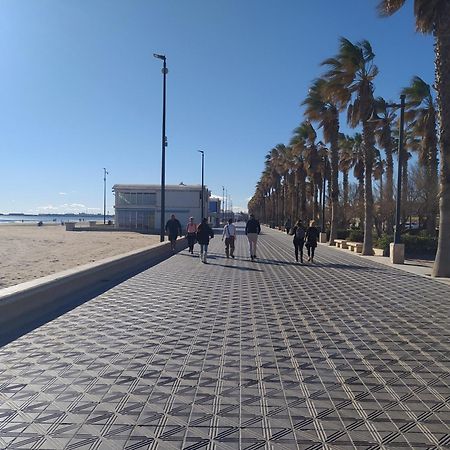 Habitacion En La Playa Valencia Luaran gambar